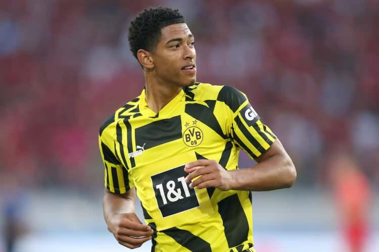 <p>3- Jude Bellingham / Merkez Orta Saha<br />
<br />
* Borussia Dortmund<br />
<br />
* 120 Milyon Euro</p>