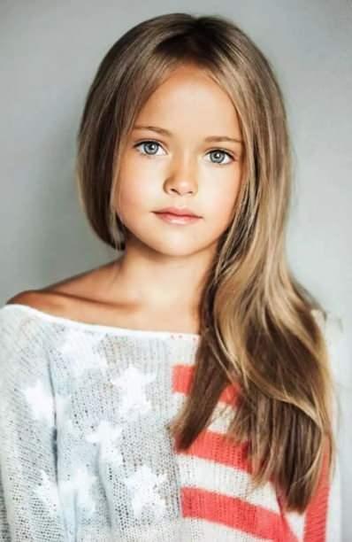 <p><strong>Sosyal medyayı aktif kullanan ve 18 yaşına gelen Kristina Pimenova'nın son hali görenleri büyülüyor. </strong></p>

<p> </p>
