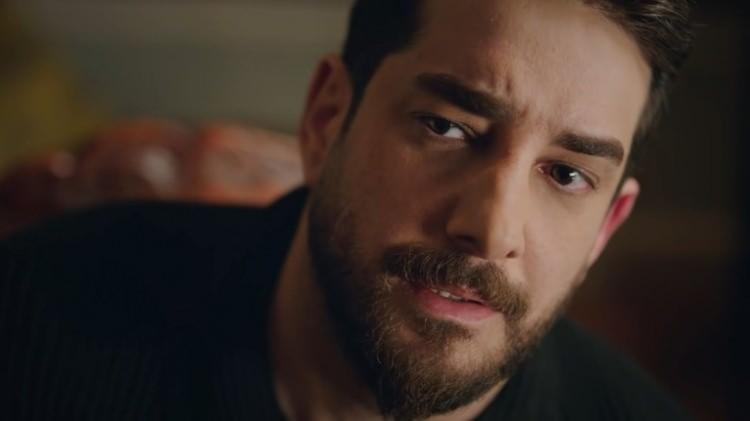 <p><em><span style="color:#8B4513"><strong>"Herkesin yaptığı gibi ben ve arkadaşlarım da elimizden geleni yaptık ve yapıyoruz. Yapmaya da devam edeceğiz. Çok üzgünüz. Allah bir daha yaşatmasın."</strong></span></em></p>