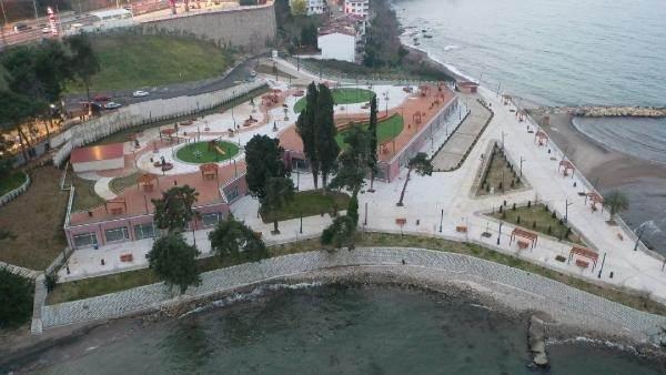 <p>Burada alınan karar doğrultusunda binalar mühürlendi. Ardından binaların yıkımı için mahkemeye başvuruldu. </p>