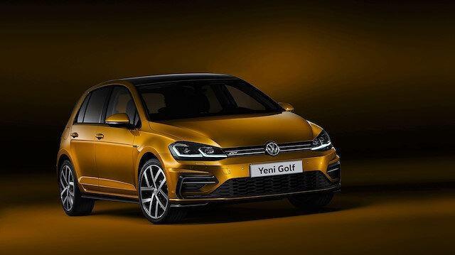 <p>Volkswagen'in Avrupa'nın en çok satan otomobili olan Golf'ün motorunu yenilemeye yatırım yapmama kararı sonrası üretimde olan Golf 8, hatchback otomobilin son içten yanmalı motor versiyonu olacak.</p>
