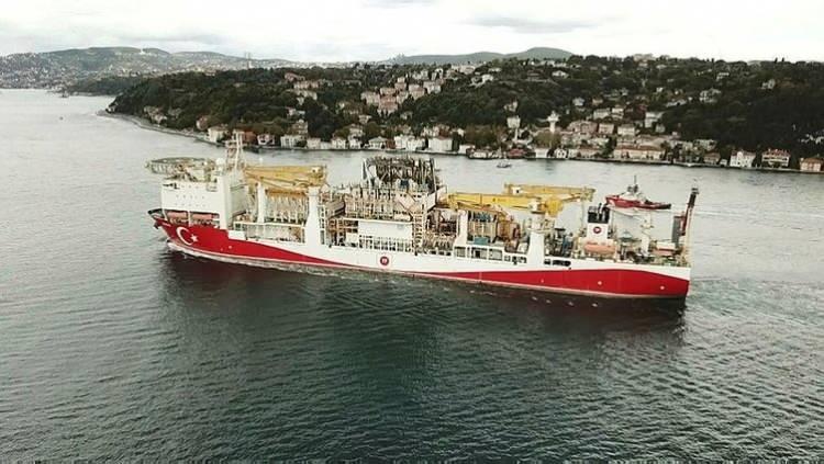 <p>TPAO ve BOTAŞ boru hatları arasına kurulan Gaz Basıncı Düzenleme ve Ölçüm İstasyonu da (RMS) tamamlanırken, bu tesis doğal gaz işleme istasyonlarından veya depolama istasyonlarından orta basınçta gelen doğal gazı ihtiyaç duyulan basınca düşürme, ısıtma ve faturalama ölçümünü yapacak.</p>

<p> </p>
