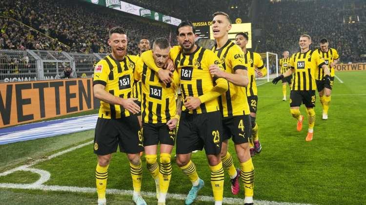 <p>12- Borussia Dortmund / Bundesliga<br />
<br />
<strong>Kadro Değeri: </strong>547.70 mil. €</p>
