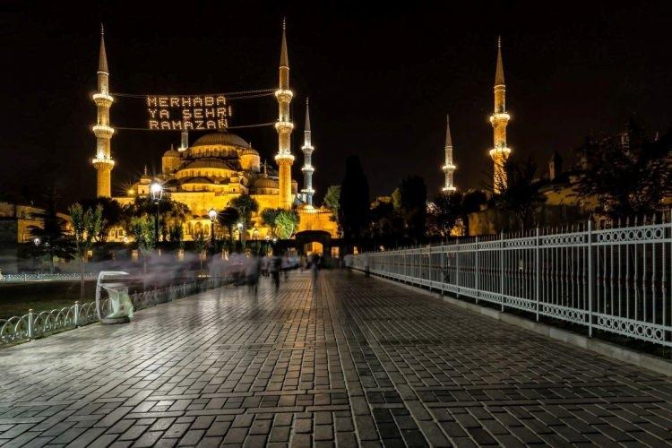 <p><strong>Google tarafından paylaşılan listede ikinci sırada Ramazan ayının gelmesiyle birlikte iftar saatleri oldu. </strong><strong>3. sırada ise Sahur vakti saatleri aratıldı. </strong></p>
