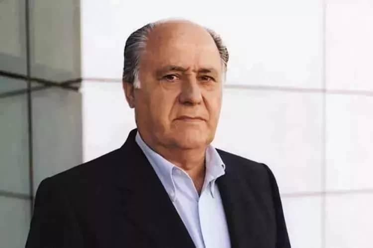 <p>13- Amancio Ortega<br />
<br />
77.3 milyar dolar</p>