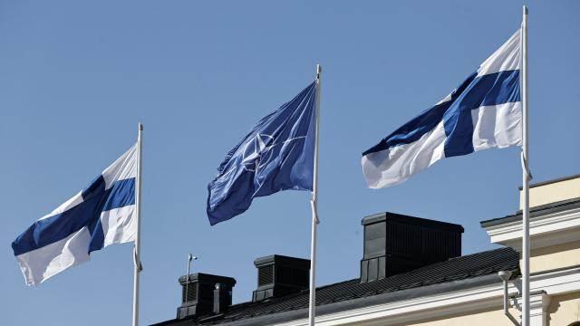 <p>Türkiye'nin onayı sonrası FİNLANDİYA'da NATO'ya üye ülke statüsü kazanarak birlikteki 31'nci ülke oldu.</p>