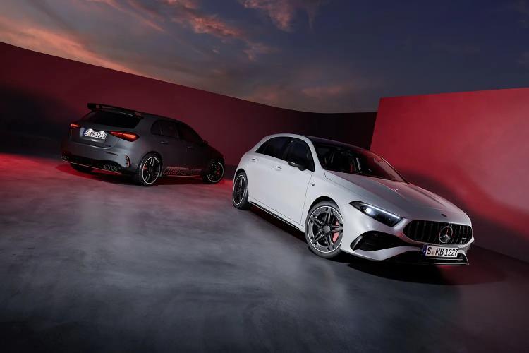 <p><strong>İşte Mercedes A Serisi'nin fiyat listesi...</strong></p>
<p> </p>
<p>A 200 Hatchback - 1.439.000 TL</p>
<p> </p>
<p>A 200 Sedan1.480.500 TL</p>
<p> </p>
<p>AMG A45 S 4MATIC+ 3.325.500 TL</p>
<p> </p>