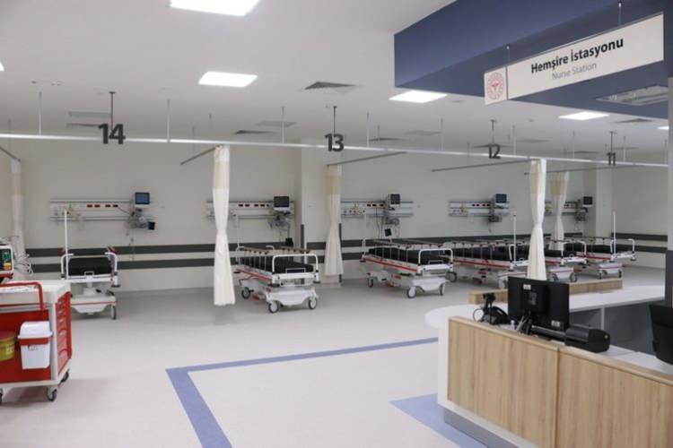 <p>Türkiye'nin 21'inci şehir hastanesi olan Kocaeli Şehir Hastanesi'nin resmi açılışı bugün Başkan Erdoğan'ın katılımıyla yapılacak.</p>
