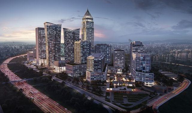 <p>Açık havada, toplam 3,3 kilometre uzunluğundaki cadde, sokak ve meydanlara yayılmış şekilde iki katta alışveriş imkanı sağlayacak.</p>