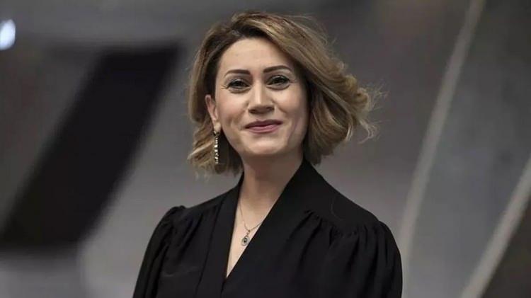 <p><span style="color:#800000"><strong>"HER ŞEY BURADA OLDUĞU GİBİ YAŞADI AZERBAYCAN" </strong></span><strong><a href="https://www.yasemin.com/" target="_blank"><span style="color:rgb(255, 255, 255)">(Yasemin.com)</span></a></strong></p>
<p> </p>