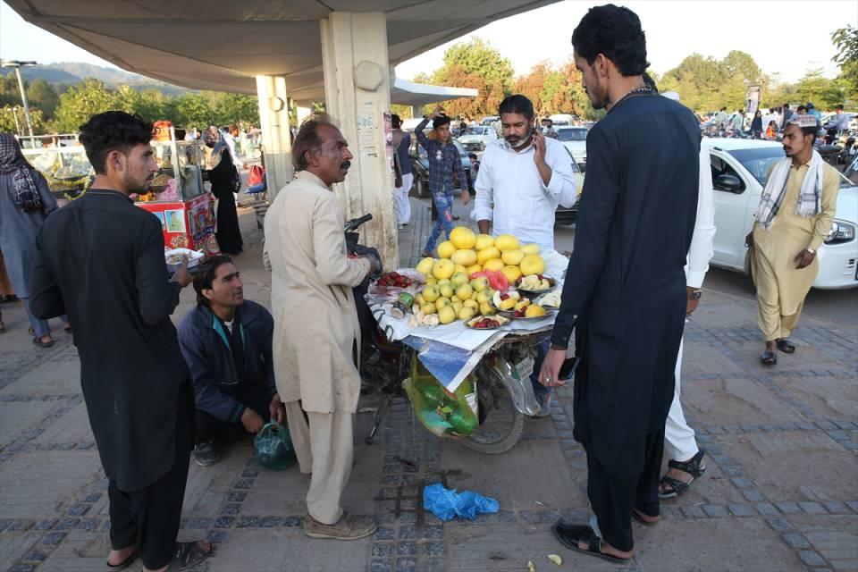 <p>Pakistan</p>
