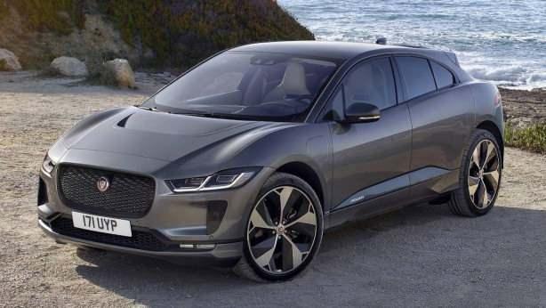 <p>Jaguar I-PACE HSE: 3.222.625 TL</p>

<p> </p>
