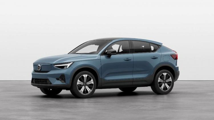 <p>VOLVO</p>
<p> </p>
<p>C40 Recharge, P6 Single motor, Ultimate 231 HP- 1.795.058 TL </p>
<p>C40 Recharge, P8 Twin motor, Ultimate 408hp - 1.980.969 TL</p>