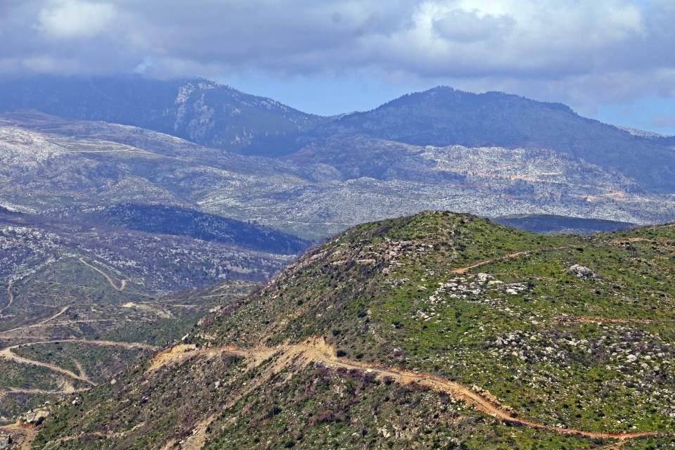 <p> Bölgede 16 bin hektara tohum, 8 bin hektara da fidan dikilerek ağaçlandırma çalışmaları gerçekleştirildi.</p>

<p> </p>
