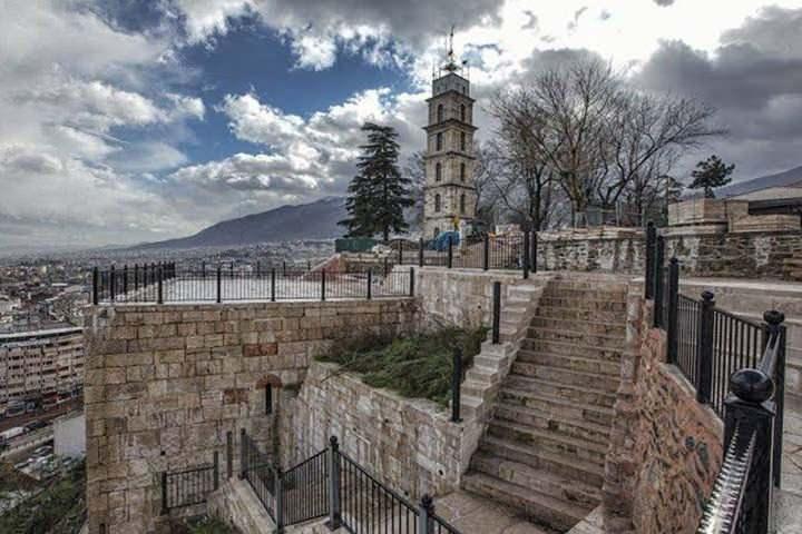 <p><strong>15 Mart 1419 Depremi:</strong> Bursa Merkez ve İznik'teki şiddeti Mercalli cetveline göre 8 olarak kestiriliyor.</p>