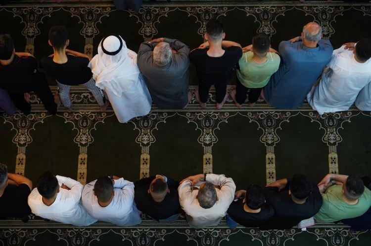 <p>Irak'ın Musul kentindeki Müslümanlar, Ramazan Bayramı namazını Al-Basha Camisi'nde kıldı.</p>