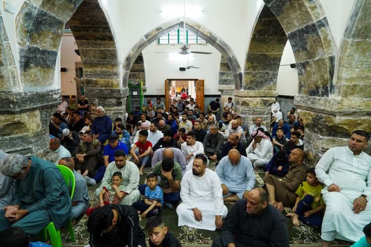 <p>Al-Basha Camisi'nde bayram namazı</p>

