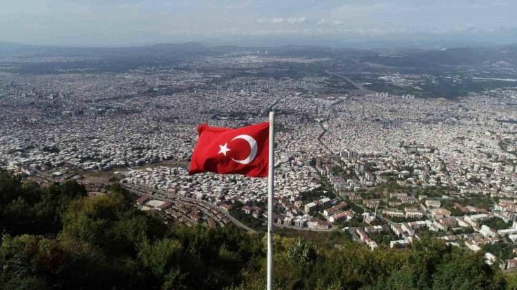 <p><strong>ORHANELİ FAZI</strong></p>
<p>Batıda Karıncalı Köyü kuzeybatısı ile doğuda Ağaçhisar Köyü doğusu arasında uzanan fay yaklaşık 30 kilometre uzunluğunda.</p>