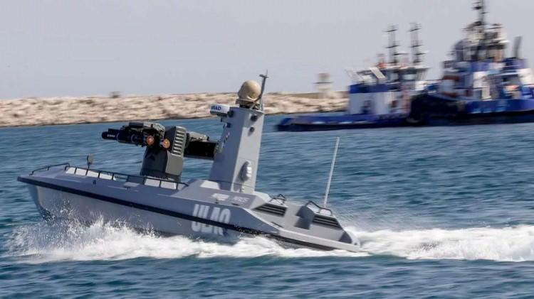 <p>• Azami hız: 80 km/h (35 kts)</p>

<p>• Menzil: 400 km</p>

<p>• Haberleşme menzili: 200 km</p>

<p>• Keşif ve Gözetleme</p>

<p>• Suüstü Harbi</p>

<p>• Hava Savunma Harbi</p>

<p>• İstihbarat/Elektronik Harp</p>

<p>• Denizaltı Savunma Harbi</p>
