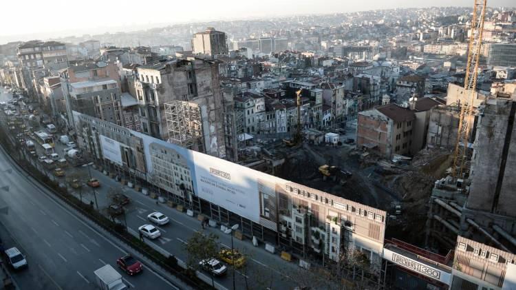 <p><strong>Bir binadan birden fazla başvuru yapılabilecek mi?</strong></p>
<p> </p>
<p>Bir binada tapusu olan her mülkiyet sahibi başvuru yapabilecek.</p>