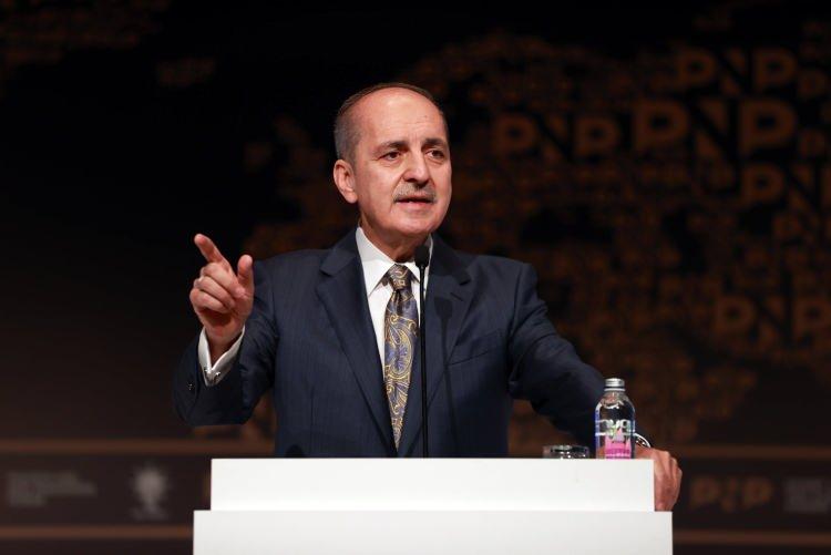 <p>Kurtulmuş, "Bir kere kabul edilmiş bir takım ezberler üzerinden konuşmak doğru değil. Şartların değişmesi çerçevesinde atılan ekonomik adımlar revize edilir. Burada amaç vatandaşımızın alım gücünün yükseltilmesidir. Kur Korumalı Mevduat, Türkiye'nin uluslararası ve ulusal ekonomik şartları üzerine ortaya çıkan, bizim problemimiz ne? Bizim paramız rezerv para değil, ABD'nin rahatlığı var parayı basıyor, evet enflasyon oluşturuyor ama parası rezerv para." dedi.</p>
