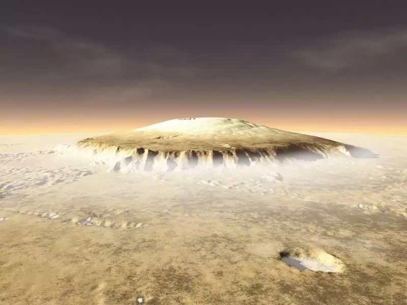 <p><strong>En yüksek dağ nerede?</strong></p>

<p>Dünya’da değil, Mars’ta... Dev volkan Olympus Dağı (Latincede Olympus Mons) güneş sistemindeki ve bilinen evrendeki en yüksek dağdır. 22 km yüksekliğindeki Olympus Dağı Everest’ten üç kat daha yüksek. 624 km genişliğindeki bu dağ Britanya adalarının bulunduğu alanın tamamını kaplayabilir.</p>

<p> </p>
