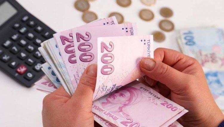 <p>Bu kapsamda Merkez Bankası'nın Nisan ayı Piyasa Katılımcıları Anketi'ne göre 6 aylık enflasyon rakamları hesabı belli oldu. Ekonomistlerin tahmini yüzde 21 düzeyinde oluştu.</p>
<p> </p>
