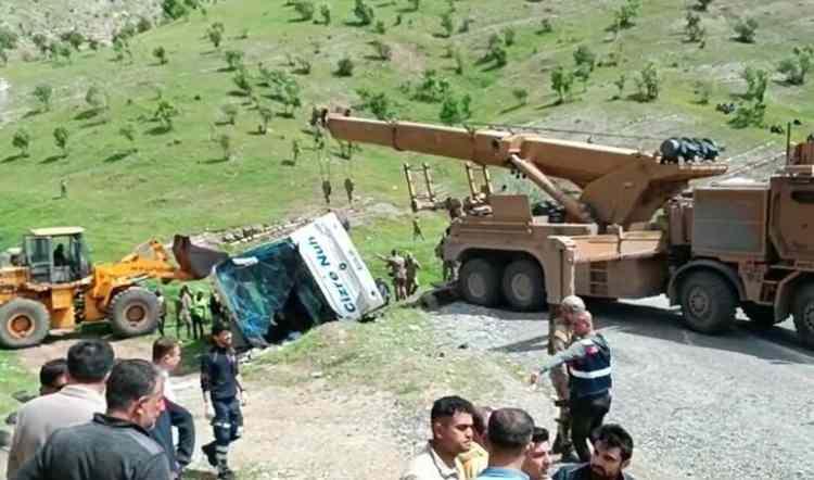<p>Milli Savunma Bakanlığı, yaralı askerlerin tedavi altına alındığını açıkladı.</p>