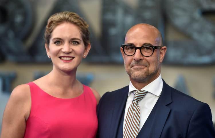 <p><span style="color:#008080"><strong>Kate'in ölümünün ardından 2012'de Felicity Blunt ile evlenen Stanley Tucci, eşinin kız kardeşi Emily Blunt'ın teşhis sürecinde kendisine yardımcı olduğunu belirterek </strong></span><span style="color:#4B0082"><strong>"Çok korkmuştum ama Felicity tedavi konusunda çok ısrarcıydı. İnanılmazdı. Hâlâ da inanılmaz"</strong></span><span style="color:#008080"><strong> dedi. </strong></span><strong><a href="https://www.yasemin.com/" target="_blank"><span style="color:rgb(255, 255, 255)">(Yasemin.com)</span></a></strong></p>
<p> </p>