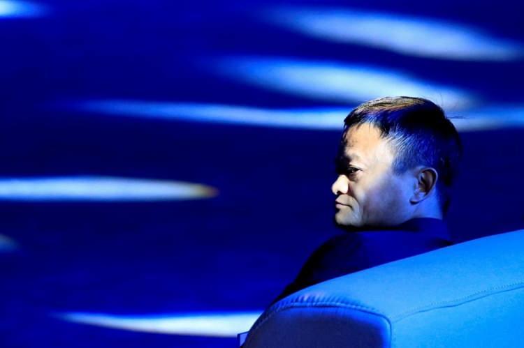 <p>Teknoloji devi Alibaba'nın kurucusu Jack Ma, 2020 yılında Çin hükümetini kızdıran sözlerinin ardından ortadan kaybolan Jack Ma ortaya çıktı.</p>
