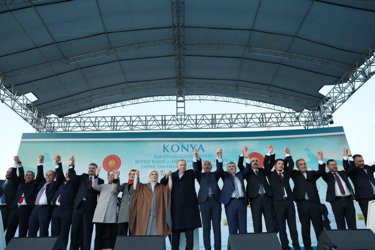 <p><em><span style="color:#2F4F4F"><strong>"Açılış kurdelesini kestiğimiz Karapınar Güneş Enerjisi Santrali'nin (GES) ve yapımı tamamlanan diğer eserlerin Konyamıza ve memleketimize hayırlı, uğurlu olmasını diliyorum. </strong></span></em><strong><a href="https://www.yasemin.com/" target="_blank"><span style="color:rgb(255, 255, 255)">(Yasemin.com)</span></a></strong></p>