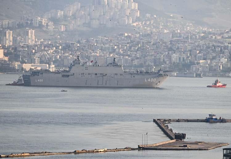 <p>TCG Anadolu, amfibi harekat ve hava harekatı başta olmak üzere insani yardım ve kontrol gemisi görevlerinde de kullanılabilecek. </p>
<p> </p>