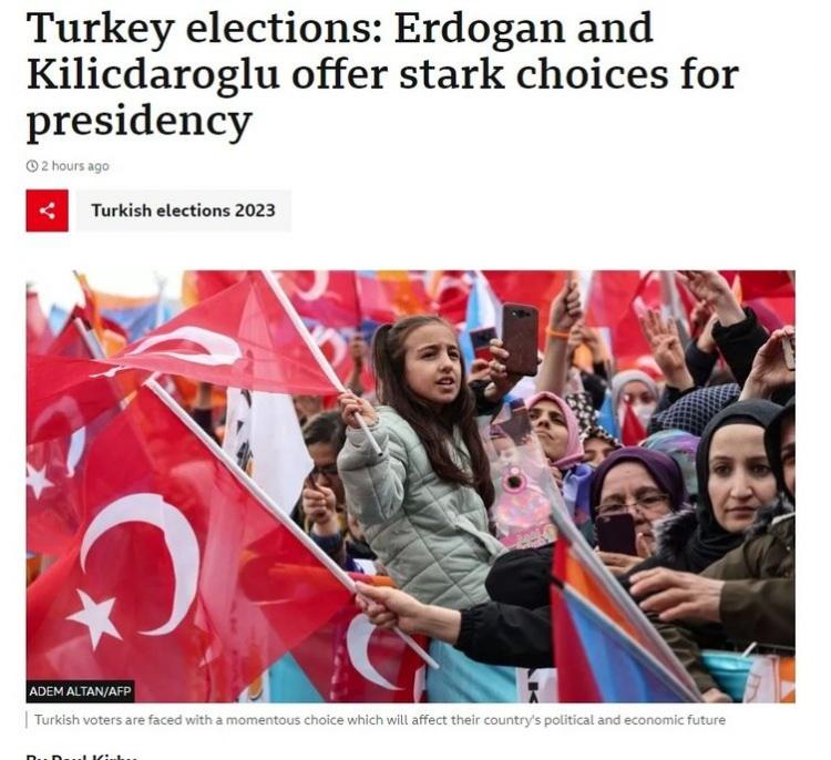 <p>BBC, bu sabah yayımladığı bir haberinde "Türkiye seçimleri: Erdoğan ve Kılıçdaroğlu cumhurbaşkanlığı için seçenekler sunuyor" başlıklı bir haber yayımladı. Haberde bu seçimin Türkiye'nin tarihinde bir dönüm noktası olduğuna dikkat çekildi.</p>
