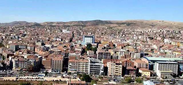 <p>Kırıkkale- 36 bin 277 kişi </p>
<p> </p>