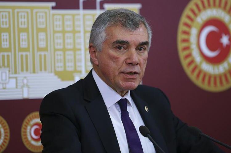 <p>Bunun yanı sıra Kılıçdaroğlu'nun Suriyeli göçmenlerle ilgili politikasının da The Washinton Post tarafından yanlış bulunduğuna dikkat çekildi.</p>