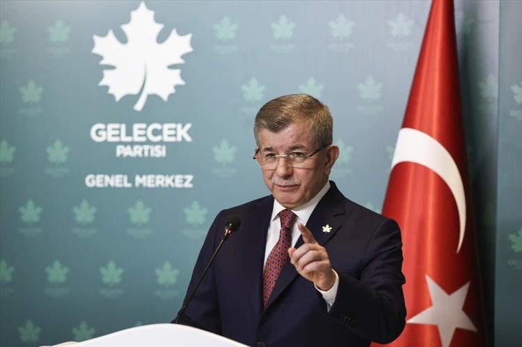 <p>Gelecek Partisi Genel Başkanı Ahmet Davutoğlu, İstanbul Eyüpsultan Nejat Sabuncu İlkokulu'nda, </p>