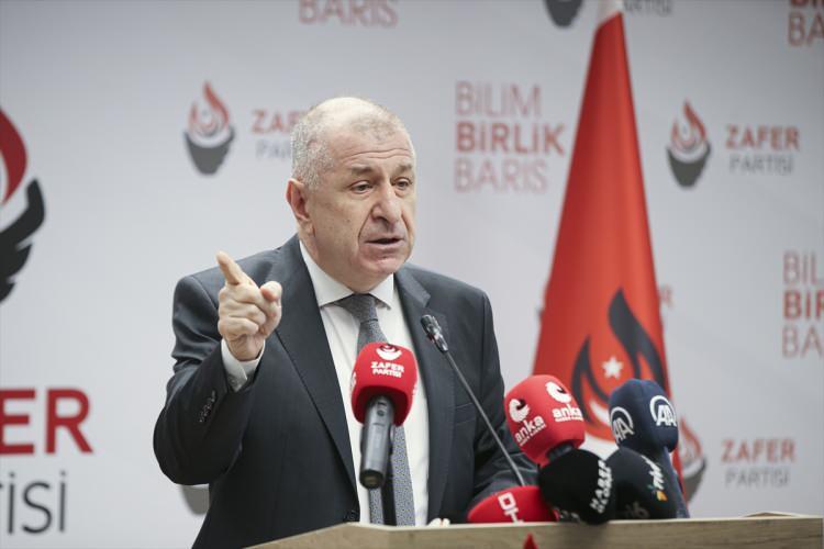 <p>Zafer Partisi Genel Başkanı Ümit Özdağ Ankara'da TSK Mehmetçik Vakfı Hafize İhsan Payaza Ortaokulu'nda oy verecek.</p>
<p> </p>