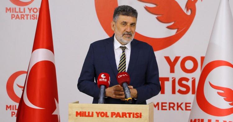 <p>Milli Yol Partisi Genel Başkanı Remzi Çayır Ankara Etimesgut Şehit Hamza Yıldırım Ortaokulu'nda, Güç Birliği Partisi Genel Başkanı Ali Karnap Trabzon Of'ta bulunan Yukarı Kışlacık Mahallesi'ndeki misafirhanede tercih yapacak.</p>
