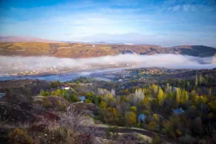 <p>Elazığ - 154 bin 649 kişi</p>
<p> </p>