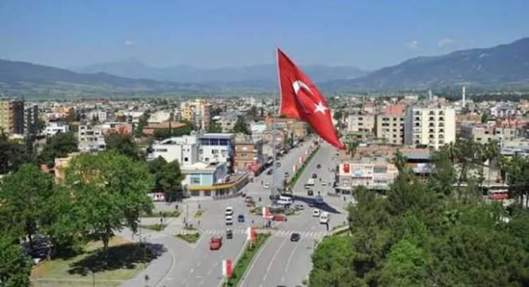 <p><strong><span style="color:#B22222">OSMANİYE:</span> Osmaniye'nin adı farklı bir kaynaktan Arapça Otman'dan gelmektedir.</strong></p>

<p> </p>
