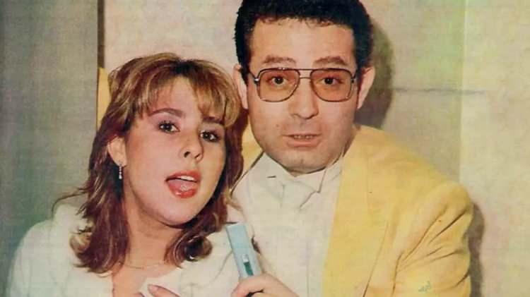 <p><span style="color:#800000"><strong>"O BENİ BULDU"</strong></span></p>
<p><span style="color:#4B0082"><strong>1978'de Eurovision Şarkı Yarışması'na katılan Nilüfer, bu yolda Kayahan'ın kendisine olan desteğini aktardı. Konuya, </strong></span><span style="color:#8B4513"><strong>"O beni buldu" </strong></span><span style="color:#4B0082"><strong>diyerek başlayan Nilüfer, </strong></span><span style="color:#8B4513"><strong>"Eurovision Şarkı Yarışması için bir şarkı yaptım, beraber söyler miyiz?" dedi. Kabul ettim ama şarkı Türkiye elemelerine takıldı. Sonrasında neredeyse 20 yıl beraber çalıştık"</strong></span><span style="color:#4B0082"><strong> dedi. </strong></span><strong><a href="https://www.yasemin.com/" target="_blank"><span style="color:rgb(255, 255, 255)">(Yasemin.com)</span></a></strong></p>