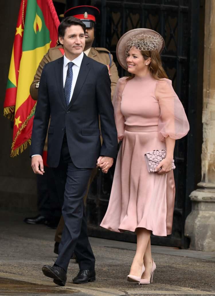 <p><span style="color:#ff6699"><strong>Sophie Grégoire Trudeau</strong></span></p>