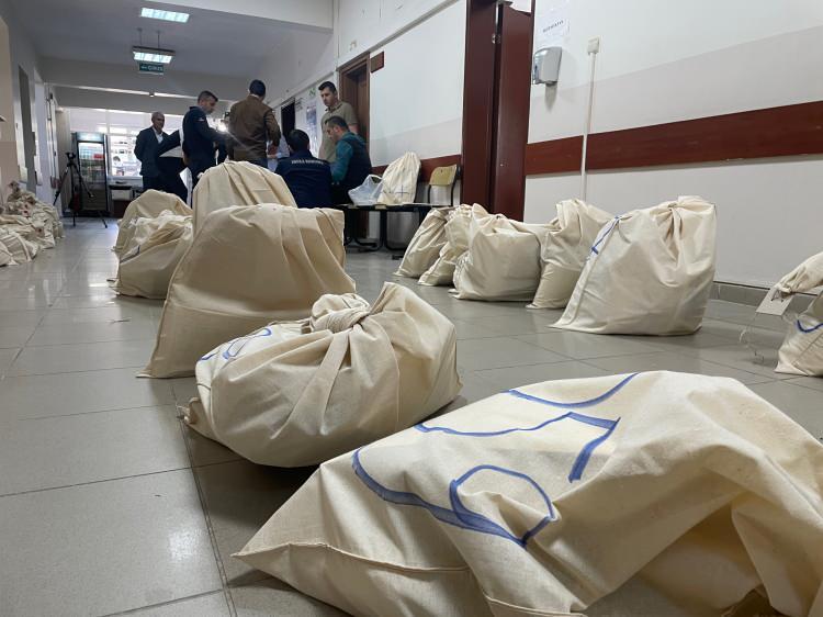 <p>Kocaeli'de 4 bin 317 sandıkta 1 milyon 515 bin 277 seçmen oy kullanacak.</p>
