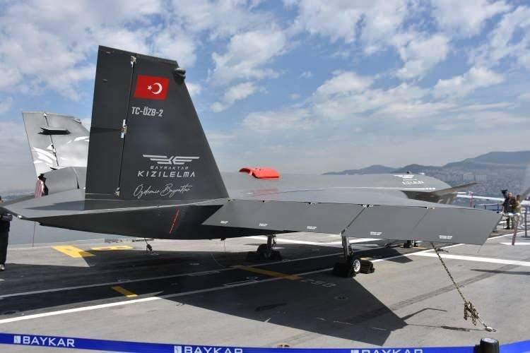 <p>Muhabere Sistemleri, </p>
<p>Seyir Sistemleri, </p>
<p>Bilgi Dağıtım Sistemleri yerli ve milli sanayii tarafından geliştirildi. </p>