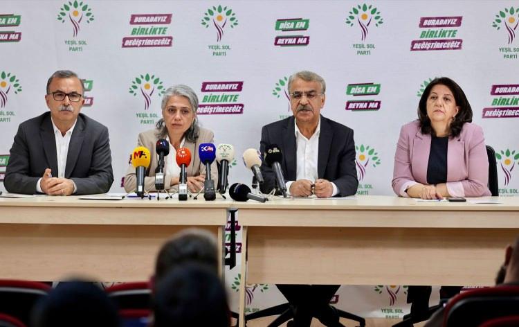 <p>Terör örgütü PKK'nın siyasal kanadı olan HDP için de seçim hüsran ile sonuçlandı. Cumhurbaşkanlığı seçimlerinde Kemal Kılıçdaroğlu'nu destekleyen Cumhurbaşkanı Erdoğan'ın seçimlerden mağlup ayrılması adına etkin bir politika izleyen HDP'nin hevesi kursağında kaldı.</p>