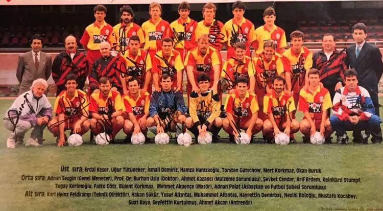 <p>GALATASARAY'IN 9. ŞAMPİYON KADROSU<br />
<br />
1992/1993 SEZONU</p>
