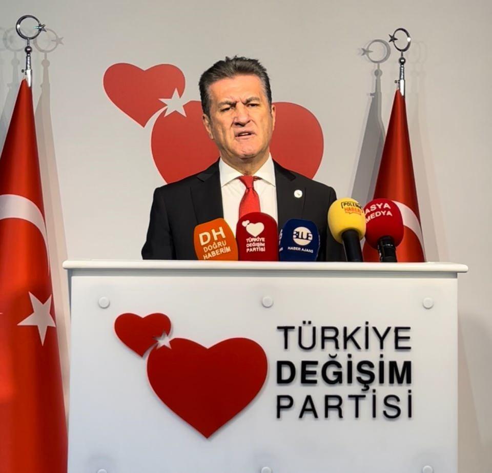 <p>Mustafa Sarıgül<br />
Siyasetçi<br />
(Erzincan - TDP)</p>