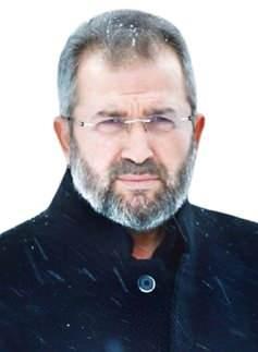 <p>15 Temmuz FETÖ'cü hain darbe girişimi sonrasında verdiği vaazlarla büyük beğeni toplayan Diyarbakır Ulu Camii imamı Mehmet Said Yaz, AK Parti Milletvekili oldu.</p>

