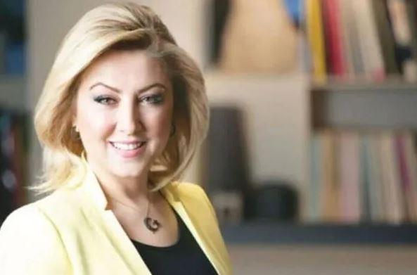 <p><span style="color:#B22222"><strong>ŞEBNEM BURSALI</strong></span></p>

<p><strong>Gazeteci Şebnem Bursalı AK Parti İzmir 1. Bölge Milletvekili adayı olarak gösterilmişti. </strong></p>

<p><strong>Bursalı İzmir 1. Bölge'den milletvekili seçildi.</strong></p>
