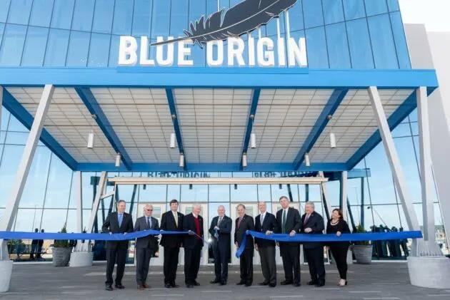 <p>Şirketlere veri sağlayan bir platform olan "Craft" internet sitesine göre, <strong>Blue Origin, 5 bin 700'ün üzerinde kişiye istihdam </strong>sağlıyor.</p>
